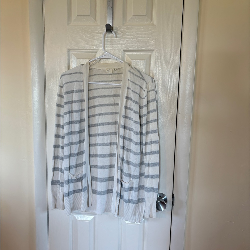 GAP - Lightweight Striped Open-Front Women's Cardigan - White & Gray